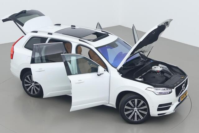 Volvo XC90 T5 AWD | Panoramadak | ACC | Stoel+Stuurverwarming | Trekhaak | Getint Glas