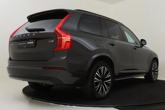 Volvo XC90 T8 PLUG-IN HYBRID AWD ULTRA DARK [MY25] *FULL OPTIONS!* -PANO.DAK|BOWERS&WILKINS|GEVENT.LEDER+MASSAGE|360°CAM|HEAD-UP DISP.|LUCHTVERING|TREKHAAK|NL.AUTO
