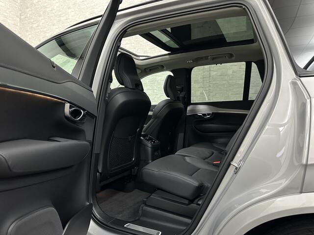 Volvo XC90 T8 455pk Long Range 7500km! AWD Plus Dark | Luchtvering | Panorama | 360 Camera | Trekhaak | Pilot-Assist | ACC | Leder | Memory | Harman-Kardon | BLIS | Sportstoelen | Stoelverwarming V+A | Suurverwarming | Keyless-Entry | Standkachel | Full-LED | Zonwer