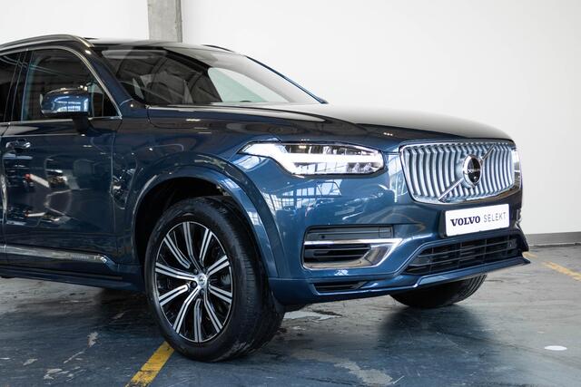 Volvo XC90 T8 Recharge AWD Inscription | Verwarmbare voorstoelen | Verwarmbaar stuurwiel | Premium audio by Harman Kardon | Panoramadak | Rondom zichtcamera | 20 inch Lichtmetalen velgen | Semi elektrische trekhaak