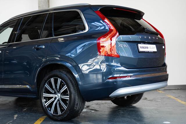 Volvo XC90 T8 Recharge AWD Inscription | Verwarmbare voorstoelen | Verwarmbaar stuurwiel | Premium audio by Harman Kardon | Panoramadak | Rondom zichtcamera | 20 inch Lichtmetalen velgen | Semi elektrische trekhaak
