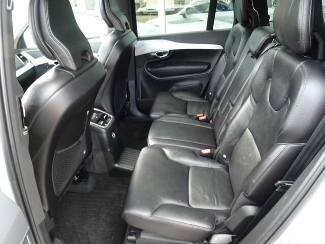 Volvo XC90 2.0 T8 AWD 7P Momentum Panorama/Trekhaak/Leder