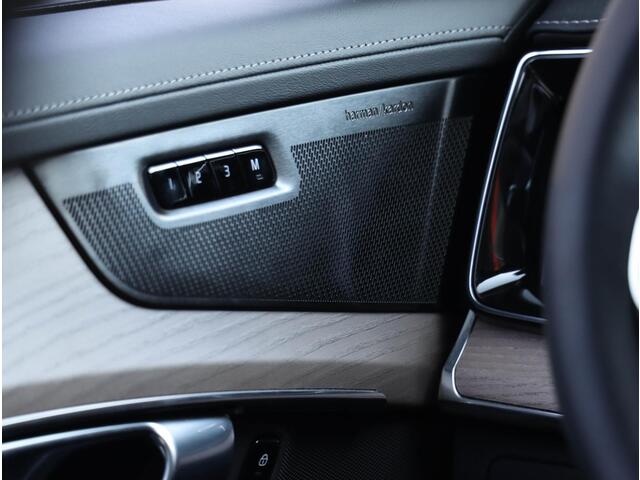 Volvo XC90 T8 AWD Plus Bright Facelift 7p Panodak 360 Cam Headup Harman Kardon