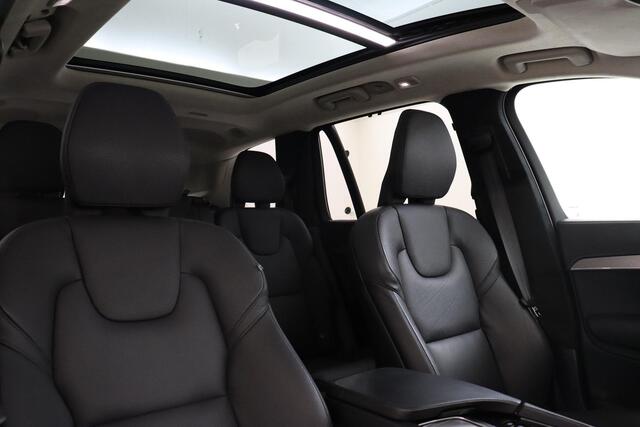 Volvo XC90 T8 RECHARGE AWD ULTIMATE DARK -PANO.DAK|HARMAN/KARDON|360°CAM|LUCHTVERING|TREKHAAK|HEAD-UP DISP.