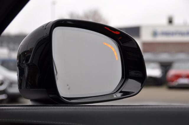 Volvo XC90 T8 455PK Automaat Plug-in Hybrid AWD Ultimate Dark HEICO / Luchtvering / Panoramisch schuif en kantel dak / Head-Up Display / Google Services / Adaptieve Cruise Control / Harman Kardon Audio/