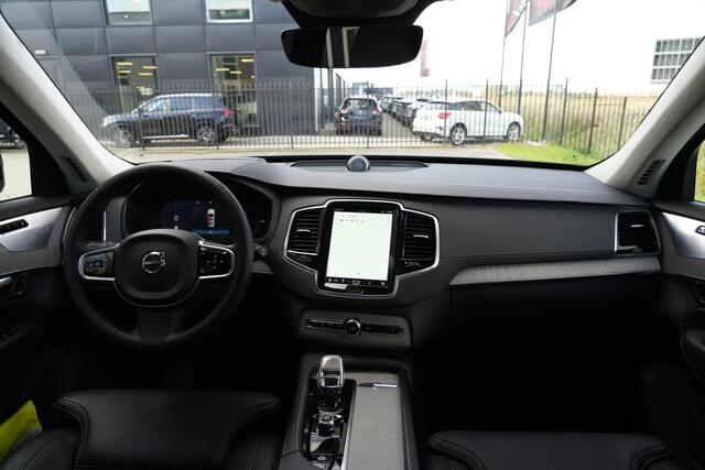 Volvo XC90 2.0 T8 Plug-in hybrid AWD Ultra Dark 455pk Panoramadak/Massage/360Camera