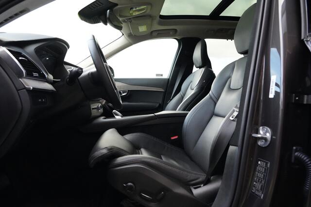 Volvo XC90 2.0 T8 Plug-in hybrid AWD Ultra Dark 455pk Panoramadak/Massage/360Camera