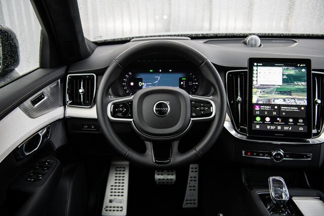 Volvo XC90 2.0 T8 Plug-in hybrid AWD Ultra Dark | Facelift | Black Edition | Selected Level | Heico | Bowers & Wilkins | Gelamineerd Glas | Luchtvering | 22" Velgen |