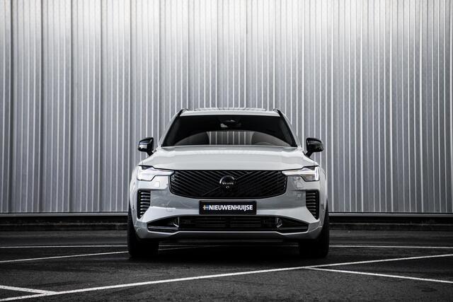 Volvo XC90 2.0 T8 Plug-in hybrid AWD Ultra Dark | Facelift | Black Edition | Selected Level | Heico | Bowers & Wilkins | Gelamineerd Glas | Luchtvering | 22" Velgen |