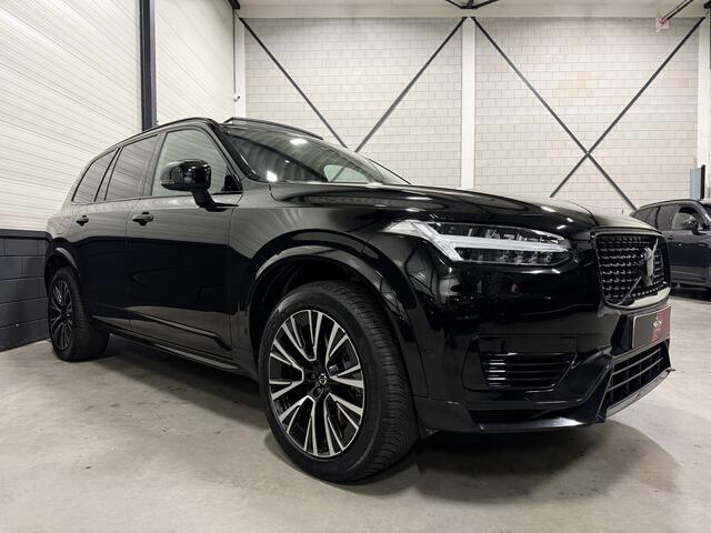 Volvo XC90 T8 Recharge AWD Ultimate Dark PANO/LUCHTVERING/HEAD-UP/H&K/MASSAGE+VENTILATIE/360CAMERA/ACC/PILOT-ASSIST/CRYSTAL-POOK/20"/BLACK-OPTIC/RECENT OH BEURT GEHAD BIJ VOLVO