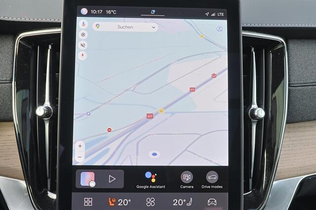 Volvo XC90 T8 Recharge AWD Plus Bright - LONG RANGE - Panorama/schuifdak - IntelliSafe Assist & Surround - 360º Camera - Harman/Kardon audio - Verwarmde voorstoelen, stuur & achterbank - Parkeersensoren voor & achter - Elektr. bedienb. voorstoelen met geheugen - Dra