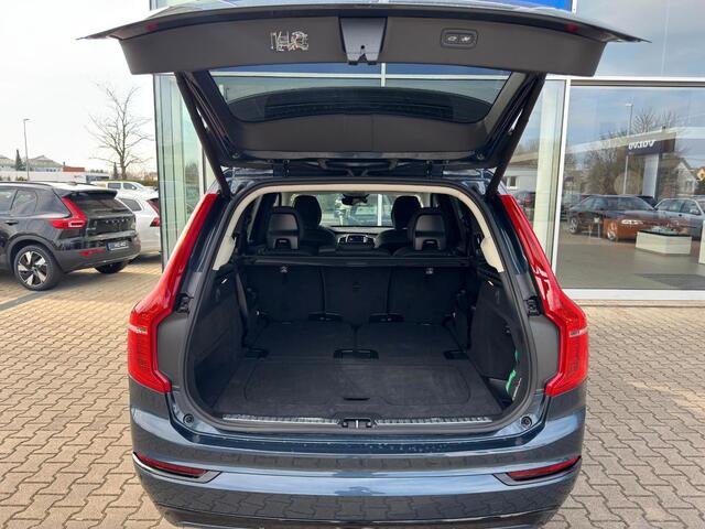 Volvo XC90 2.0 T8 Plug-in hybrid AWD Plus Dark Facelift . Nu met ¤ 24.075 korting