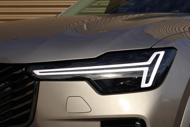 Volvo XC90 T8 Plug-in hybrid AWD Plus Bright | Panoramadak | Head-Up display | 360 Camera | Harman Kardon