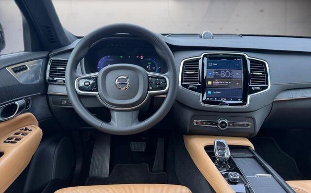 Volvo XC90 2.0 T8 Recharge AWD | Dark Label | Pano | Luchtvering | Bower & Wilkens | Trekh | Massagestoelen | VOL OPTIES | Incl BTW