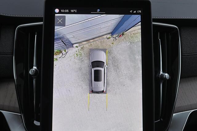 Volvo XC90 T8 Recharge AWD Ultra Dark - Luchtvering - Panorama/schuifdak - IntelliSafe Assist & Surround - 360º Camera - Bowers & Wilkins audio - Verwarmde voorstoelen, stuur & achterbank - Parkeersensoren voor & achter - Elektr. bedienb. voorstoelen met geheugen -