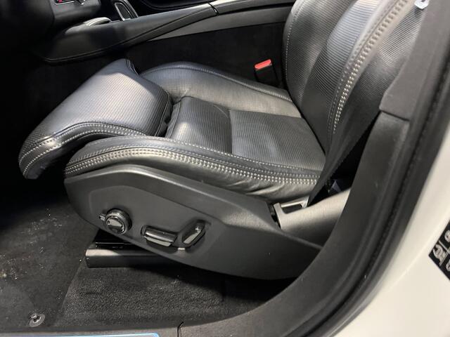 Volvo XC90 T8 Recharge AWD R-Design | Rijklaarprijs | Bowers Wilkins | Massage stoelen | Trekhaak |