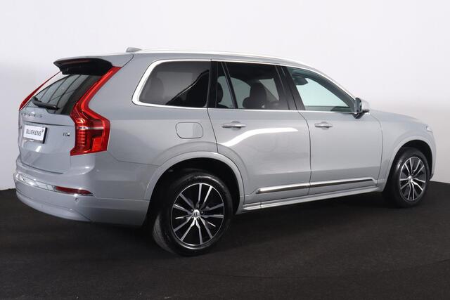 Volvo XC90 T8 Recharge AWD Core Bright - IntelliSafe Assist & Surround - Verwarmde voorstoelen, stuur & achterbank - Parkeersensoren voor & achter - Draadloze tel. lader - High Performance audio- Extra getint glas - 19' LMV