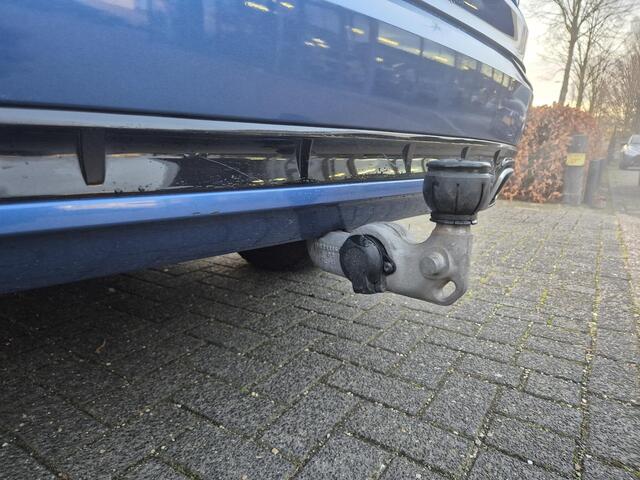 Volvo XC90 2.0 T8 Twin Engine AWD R-Design Trekhaak/Luchtvering/B&W etc.