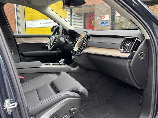 Volvo XC90 T8 AWD Facelift Dark Panorama Head-up 21" 360
