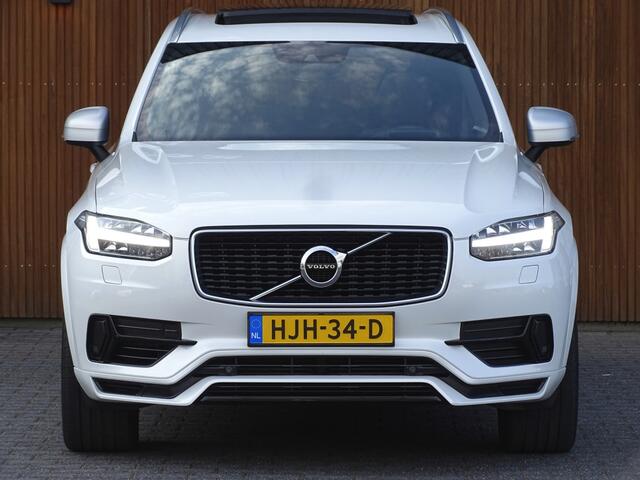 Volvo XC90 T8 390PK / AWD / R-Design / 2018 / LED
