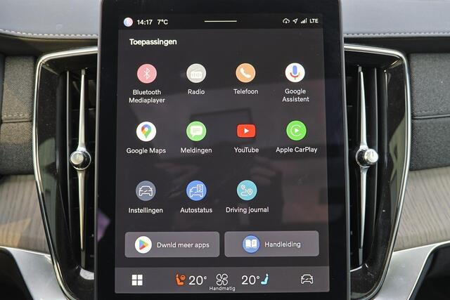 Volvo XC90 T8 Recharge AWD Plus Dark - Panorama/schuifdak - IntelliSafe Assist & Surround - 360º Camera - Harman/Kardon audio - Adaptieve LED koplampen - Verwarmde voorstoelen, stuur & achterbank - Parkeersensoren voor & achter - Elektr. bedienb. voorstoelen met geh