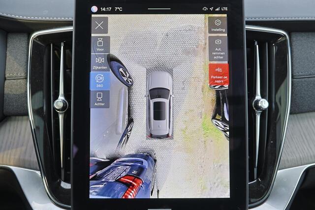 Volvo XC90 T8 Recharge AWD Plus Dark - Panorama/schuifdak - IntelliSafe Assist & Surround - 360º Camera - Harman/Kardon audio - Adaptieve LED koplampen - Verwarmde voorstoelen, stuur & achterbank - Parkeersensoren voor & achter - Elektr. bedienb. voorstoelen met geh