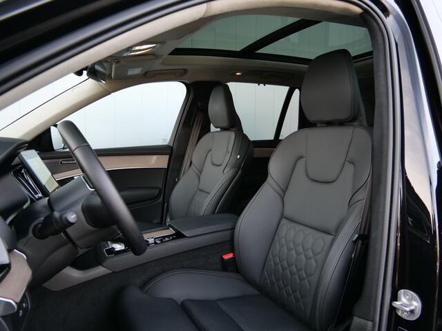 Volvo XC90 2.0 T8 Plug-in hybrid AWD Ultra Dark 455 Pk Automaat 7 persoons Navi / Pano-dak / Apple Carplay / Camera / Stoelverwarming / DAB / Luchtvering