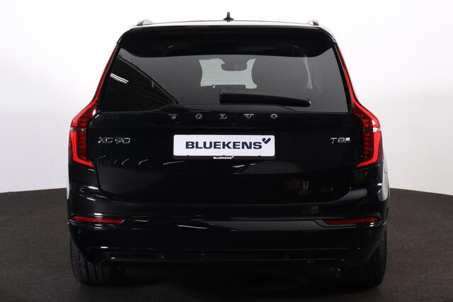 Volvo XC90 T8 Recharge AWD Ultra Dark - Luchtvering - Panorama/schuifdak - IntelliSafe Assist & Surround - 360º Camera - Bowers & Wilkins audio - Adaptieve LED koplampen - Verwarmde voorstoelen, stuur & achterbank - Parkeersensoren voor & achter - Elektr. bedienb. v