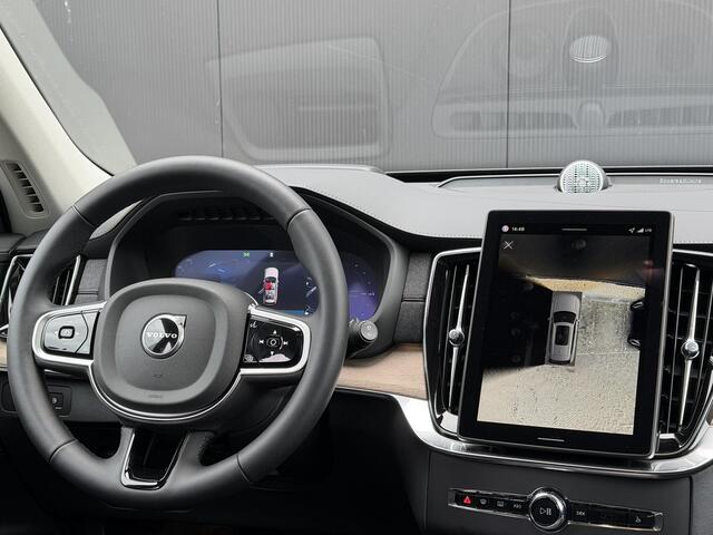 Volvo XC90 2.0 T8 Plug-in hybrid AWD Plus Dark Panorama dak / Head-up display / Luchtvering / Elektr. stoelverstelling / Stoel-, stuur-, achterbank verwarming / Bowers & Wilkins