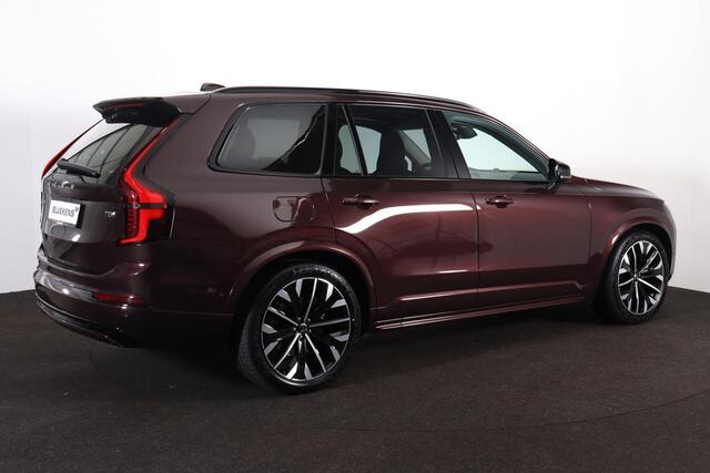 Volvo XC90 T8 Recharge AWD Ultra Dark - Luchtvering - Panorama/schuifdak - IntelliSafe Assist & Surround - 360º Camera - Bowers & Wilkins audio - Adaptieve LED koplampen - Verwarmde voorstoelen, stuur & achterbank - Parkeersensoren voor & achter - Elektr. bedienb. v