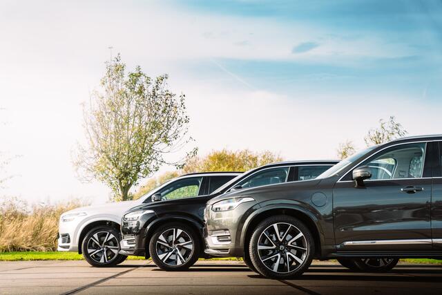 Volvo XC90 2.0 T8 Recharge AWD R-Design B&W | MASSAGE | 360 | LOUNGE PACK!