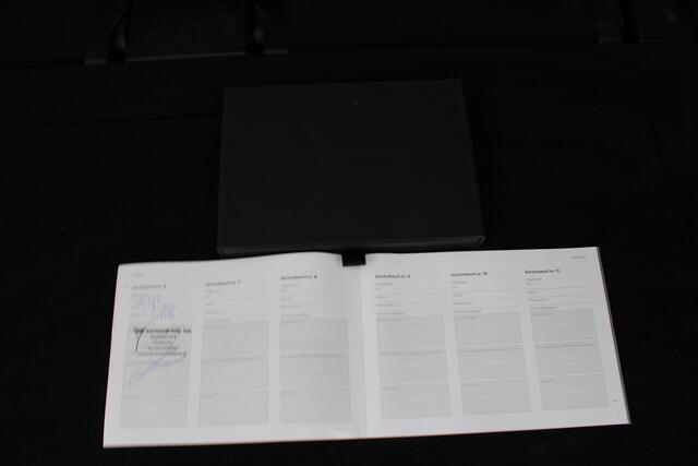 Volvo XC90 2.0 T8 Recharge AWD Inscription Expression | Schuif/kantel dak | BLIS | 7 Zitter | H & K Audio | 360 Camera | Long Range |