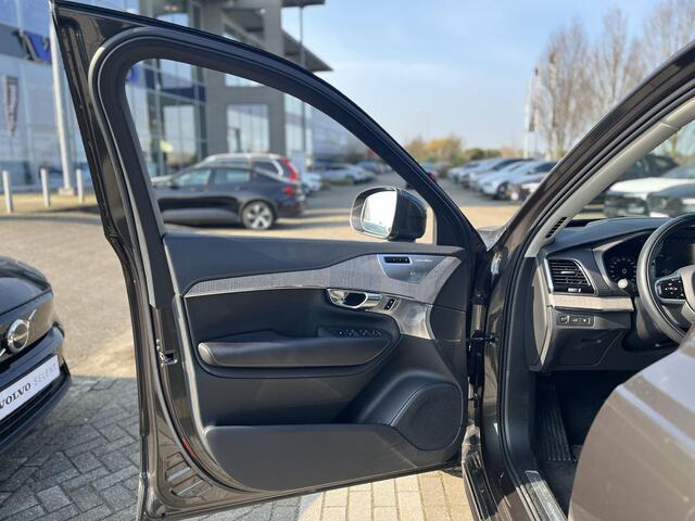 Volvo XC90 2.0 T8 Recharge AWD Inscription Exclusive | Panoramadak | Luchtvering | Massagestoelen | 22 Inch Velgen |