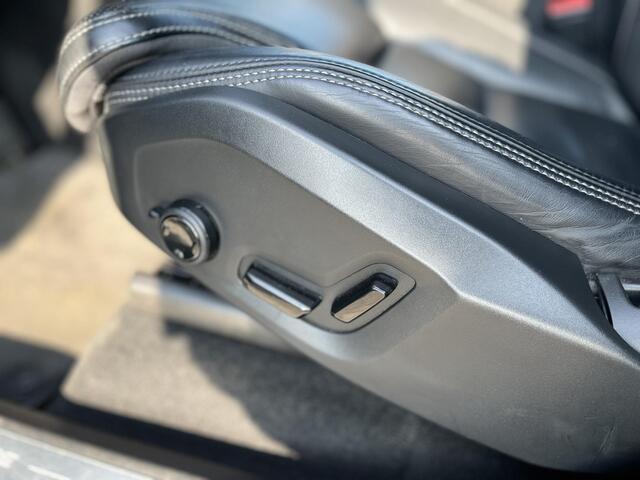 Volvo XC90 2.0 T8 Recharge AWD Inscription Exclusive | Panoramadak | Luchtvering | Massagestoelen | 22 Inch Velgen |