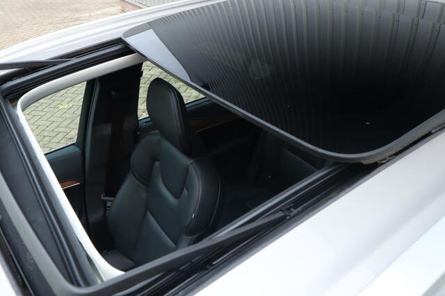 Volvo XC90 T8 Recharge AWD Inscription | Long range | Schuif/kanteldak | Elektrische voorstoelen met memory |