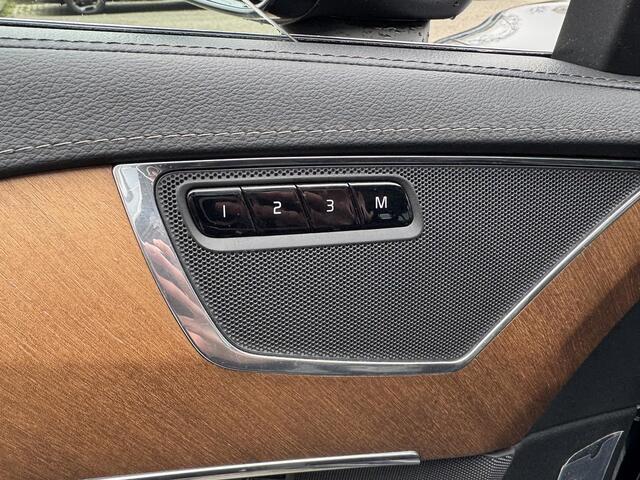 Volvo XC90 2.0 T5 AWD Inscription |2400kg Trekgewicht| Heads Up Display| LMV | Elektrische Verstelbare Stoelen Met Memorie | Panoramadak |