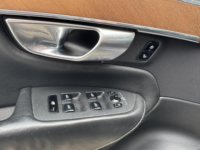 Volvo XC90 2.0 T5 AWD Inscription |2400kg Trekgewicht| Heads Up Display| LMV | Elektrische Verstelbare Stoelen Met Memorie | Panoramadak |