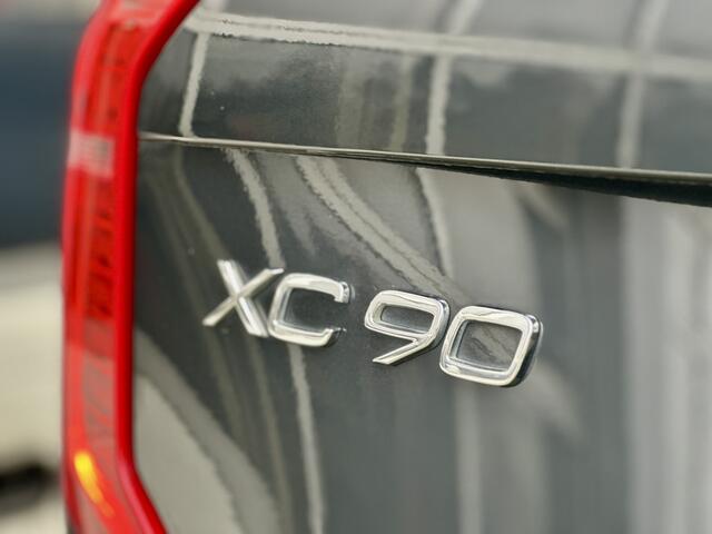 Volvo XC90 2.0 T8 | AWD | Inscription | Blackline | Panodak | Luchtvering | Trekhaak | Bower & Wilkins | 21" Wielen | Head Up | Keyless | Marge