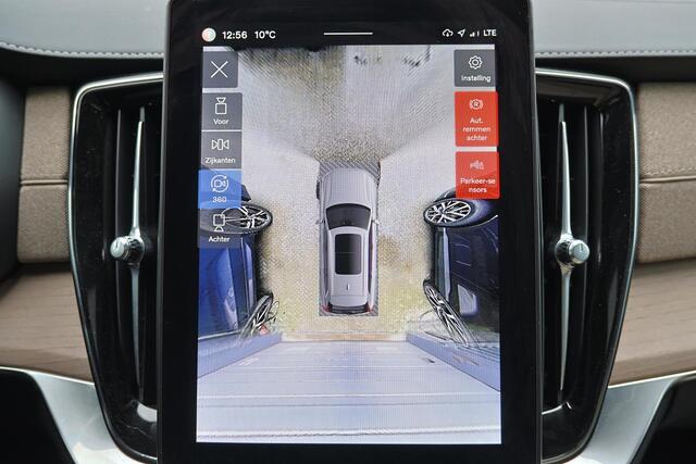 Volvo XC90 T8 Recharge AWD Plus Dark - Luchtvering - Panorama/schuifdak - IntelliSafe Assist & Surround - 360º Camera - Bowers & Wilkins audio - Adaptieve LED koplampen - Verwarmde voorstoelen, stuur & achterbank - Parkeersensoren voor & achter - Elektr. bedienb. vo