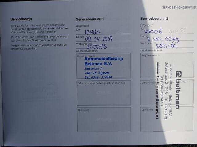 Volvo XC90 T5 AUT AWD Inscription Panoramadak / Trekhaak / Hout inleg