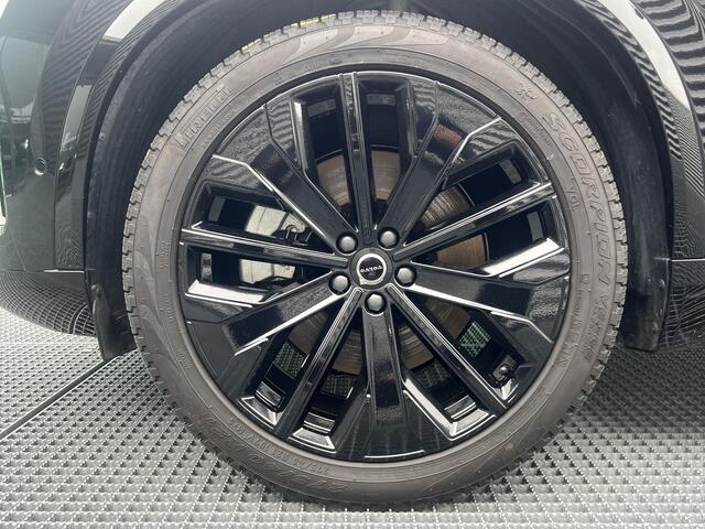 Volvo XC90 2.0 T8 Plug-in hybrid AWD Ultra Dark Black Edition / Luchtvering / Panoramadak / 21" velgen / Privacy Glass / MY26