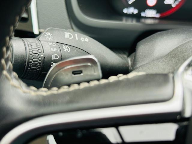 Volvo XC90 2.0 T8 Recharge AWD R-Design NL Auto Luchtvering, 22", Panoramadak, 360 Camera, enz