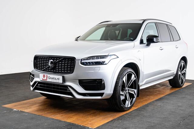 Volvo XC90 2.0 T8 Recharge AWD R-Design Panoramadak - Trekhaak - B&W - Luchtvering - Head up - achterbank verwarmd - Visual Park Assist - Parkeerverwarming met timer - Verwarmbaar stuurwiel -