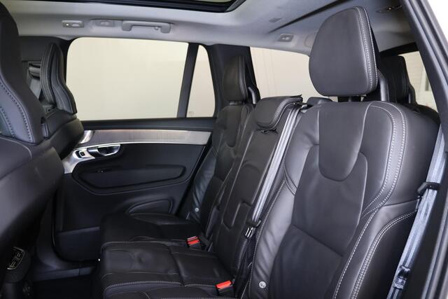 Volvo XC90 T8 Recharge AWD Plus Dark - Luchtvering - Panorama/schuifdak - IntelliSafe Assist & Surround - 360º Camera - Bowers & Wilkins audio - Adaptieve LED koplampen - Verwarmde voorstoelen, stuur & achterbank - Parkeersensoren voor & achter - Elektr. bedienb. vo