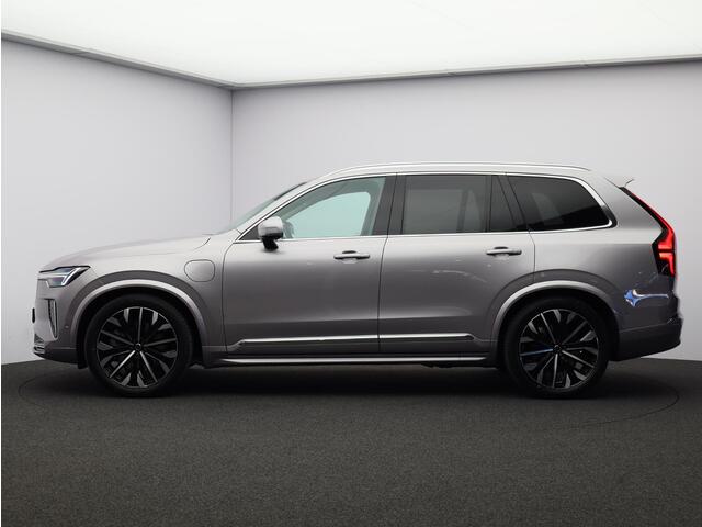 Volvo XC90 2.0 T8 Plug-in hybrid AWD Ultra Bright / Luchtvering / Head-Up Display / Stoelventilatie / Stoelmassage / 360 camera /Stuurwiel-, stoel- & achterbankverwarming / Pano. dak / Harman Kardon Audio / Elektr. stoelverstelling