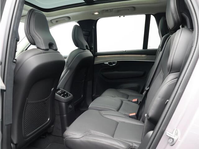 Volvo XC90 2.0 T8 Plug-in hybrid AWD Ultra Bright / Luchtvering / Head-Up Display / Stoelventilatie / Stoelmassage / 360 camera /Stuurwiel-, stoel- & achterbankverwarming / Pano. dak / Harman Kardon Audio / Elektr. stoelverstelling
