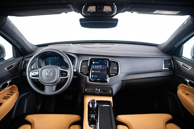 Volvo XC90 2.0 T8 Plug-in hybrid AWD Ultra Bright Luchtvering - Panoramadak - Head up - Massagestoelen - Harman Kardon - Visual Park Assist - Stoelverwarming voor/achter - Getinte ruiten - Zongordijnen -