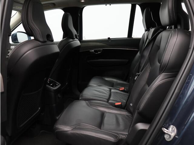 Volvo XC90 2.0 T8 Recharge AWD Ultimate Bright / Head-Up display / Pano. dak / Stoelventilatie / Stoel massage / Stuurwiel-, stoel- & achterbankverwarming / Elektr. stoelverstelling / Harman Kardon Audio / BLIS
