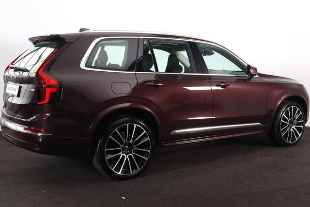Volvo XC90 T8 Recharge AWD Ultra Bright - Luchtvering - Panorama/schuifdak - IntelliSafe Assist & Surround - 360º Camera - Bowers & Wilkins audio - Adaptieve LED koplampen - Verwarmde voorstoelen, stuur & achterbank - Parkeersensoren voor & achter - Elektr. bedienb