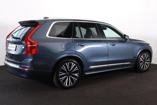 Volvo XC90 T8 Recharge AWD R-Design - Luchtvering - Panorama/schuifdak - IntelliSafe Assist & Surround - 360º Camera - Harman/Kardon audio - Adaptieve LED koplampen - Verwarmde voorstoelen, stuur & achterbank - Parkeersensoren voor & achter - Elektr. bedienb. voorst